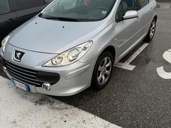 Argento Usata 2007 Peugeot 307 Tre volumi | 2100 € (Buon prezzo)