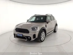 Grigio Usata 2023 Mini Cooper D Countryman Business SUV | 29.300 € (Buon prezzo)