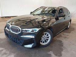Nero zaffiro Usata 2024 BMW 320 Station wagon | 39.500 € (Super prezzo)