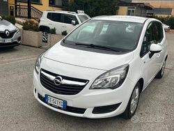 Bianco Usata 2017 Opel Meriva Monovolume | 7900 € (Buon prezzo)