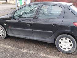 Nero Usata 2006 Peugeot 206 Due volumi | 2000 € (Molto cara)