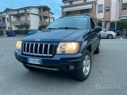 Blu Usata 2005 Jeep Grand Cherokee Limited SUV | 6000 € (Ottimo prezzo)