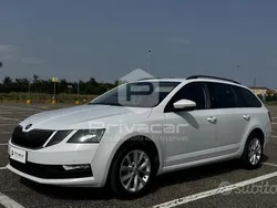 Bianco Usata 2019 Skoda Octavia Ambition Station wagon | 9900 € (Buon prezzo)
