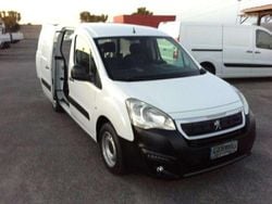Bianco Usata 2017 Peugeot Partner Monovolume | 7350 € (Buon prezzo)