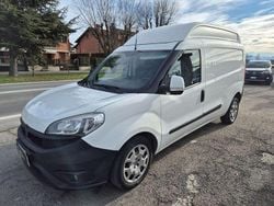 Bianco Usata 2016 Fiat Doblò Monovolume | 8800 € (Cara)