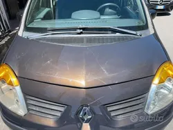Usata 2006 Renault Modus Monovolume | 2500 €