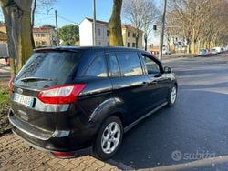 Nero Usata 2013 Ford Grand C-Max Monovolume | 7200 €