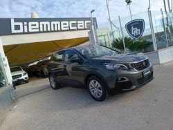 Antracite Usata 2020 Peugeot 3008 Active SUV | 19.500 € (Buon prezzo)