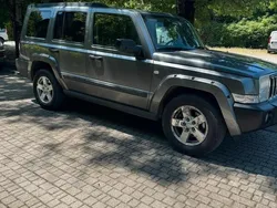Usata 2009 Jeep Commander SUV | 7500 €