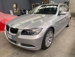 Argento Usata 2007 BMW 330 Station wagon | 7200 € (Molto cara)
