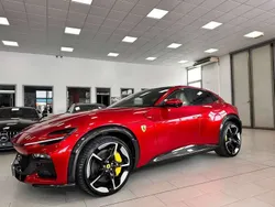 Rosso magma Usata 2024 Ferrari Purosangue SUV | 679.990 € (Super prezzo)