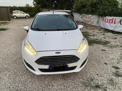 Bianco Usata 2017 Ford Fiesta Due volumi | 4900 € (Buon prezzo)