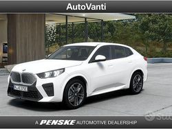 Bianco Nuova 2025 BMW iX2 M Sport SUV | 45.630 € (Buon prezzo)