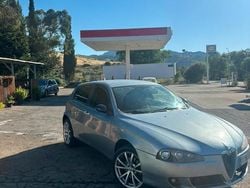 Usata 2005 Alfa Romeo 147 Due volumi | 1600 € (Buon prezzo)