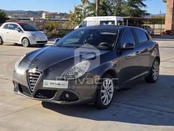 Grigio Usata 2011 Alfa Romeo Giulietta Exclusive Due volumi | 4500 € (Ottimo prezzo)