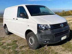 Bianco Usata 2015 VW T6 Furgone | 12.400 € (Ottimo prezzo)