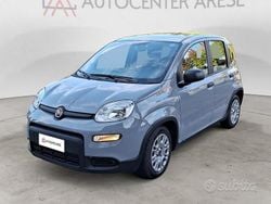 Grigio pastello Usata 2023 Fiat Panda S Tre volumi | 10.999 € (Buon prezzo)