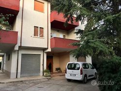 Usata 2023 Opel Combo | 20.000 € (Molto cara)