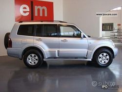 Grigio Usata 2005 Mitsubishi Pajero Intense SUV | 10.500 € (Buon prezzo)