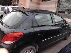 Nero Usata 2013 Peugeot 207 Tre volumi | 5800 € (Cara)