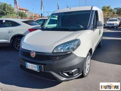 Bianco Usata 2020 Fiat Doblò Monovolume | 10.900 € (Molto cara)