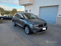 Grigio Usata 2019 VW T-Roc SUV | 19.990 € (Buon prezzo)