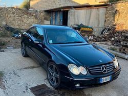 Usata 2008 Mercedes CLK220 | 4000 €