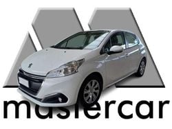 Bianco Usata 2018 Peugeot 208 Due volumi | 4600 € (Super prezzo)