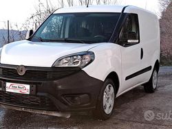 Bianco Usata 2020 Fiat Doblò Monovolume | 9490 €