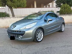 Grigio Usata 2008 Peugeot 207 CC Roland Garros Cabrio | 4900 € (Ottimo prezzo)