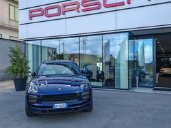 Blu/azzurro Usata 2023 Porsche Macan SUV | 84.900 € (Molto cara)