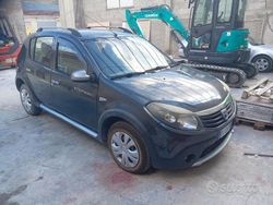 Blu Usata 2010 Dacia Sandero Due volumi | 800 €