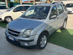 Argento Usata 2004 Suzuki Ignis Monovolume | 2399 € (Buon prezzo)