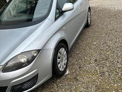 Grigio Usata 2010 Seat Altea Monovolume | 2500 €