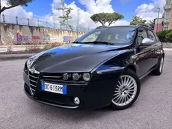 Nero Usata 2006 Alfa Romeo 159 Distinctive Tre volumi | 1850 € (Buon prezzo)