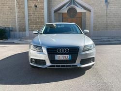 Grigio Usata 2010 Audi A4 Tre volumi | 5500 € (Buon prezzo)