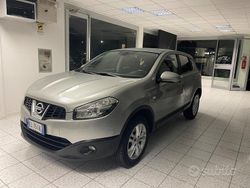 Viola Usata 2012 Nissan Qashqai Tekna SUV | 5400 € (Ottimo prezzo)