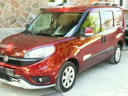 Rosso Usata 2016 Fiat Doblò Trekking Monovolume | 13.800 € (Molto cara)
