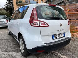 Bianco Usata 2010 Renault Scénic III Monovolume | 7500 €