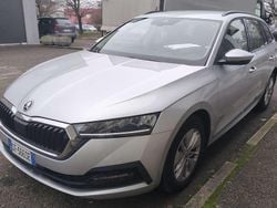 Argento Usata 2021 Skoda Octavia Executive Station wagon | 13.400 € (Ottimo prezzo)