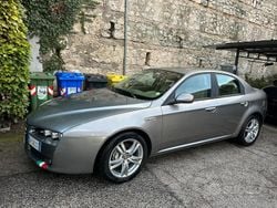 Usata 2009 Alfa Romeo 159 Tre volumi | 2990 € (Ottimo prezzo)