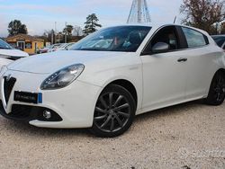 Bianco Usata 2016 Alfa Romeo Giulietta Super Tre volumi | 10.500 € (Ottimo prezzo)