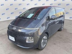 Nero Nuova 2025 Hyundai Staria Furgone | 40.800 € (Buon prezzo)