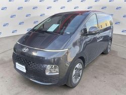 Nero Nuova 2025 Hyundai Staria Monovolume | 40.700 € (Ottimo prezzo)