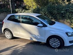 Bianco Usata 2011 VW Polo United Tre volumi | 4200 € (Ottimo prezzo)