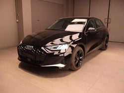 Bianco Nuova 2025 Audi A3 Tre volumi | 33.890 € (Super prezzo)