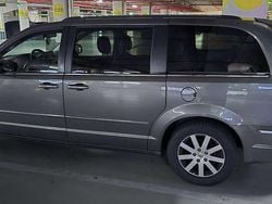 Usata 2010 Chrysler Grand Voyager Limited Monovolume | 6000 € (Buon prezzo)