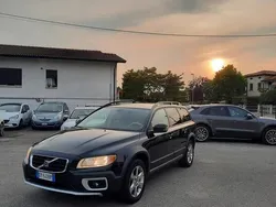 Nero Usata 2010 Volvo XC70 Summum SUV | 6900 € (Buon prezzo)