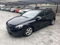 Nero Usata 2014 Volvo V40 Tre volumi | 6500 € (Buon prezzo)