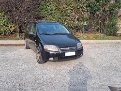 Nero Usata 2008 Chevrolet Kalos Tre volumi | 1990 € (Buon prezzo)